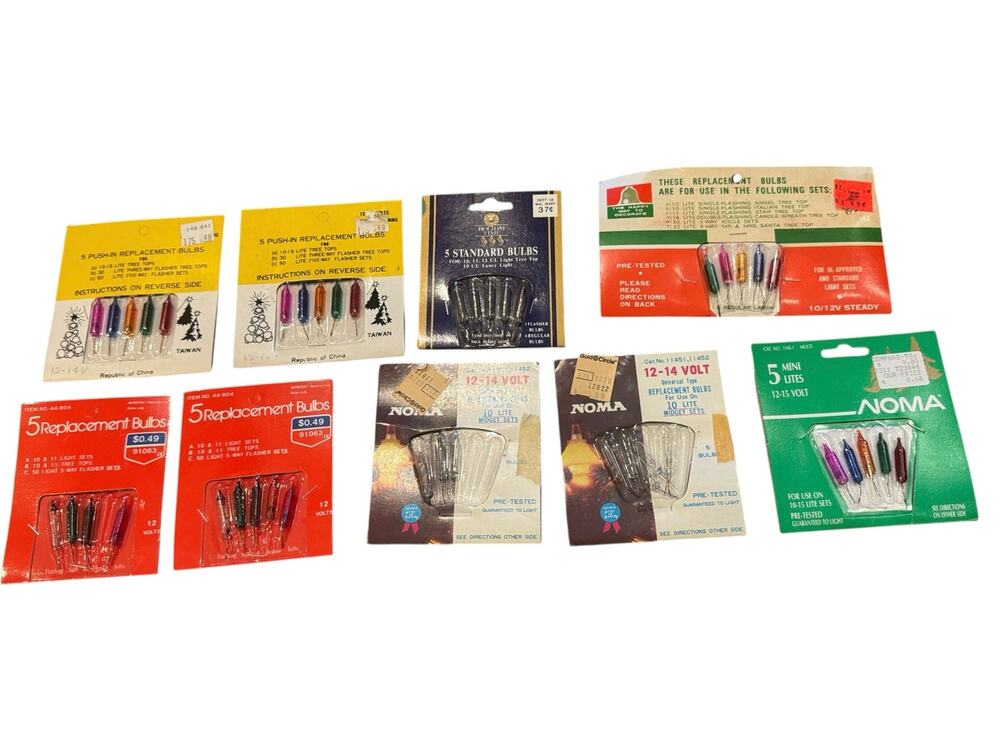 Vintage Lot Mini Christmas Light Push-In Replacement Bulbs 12-14V